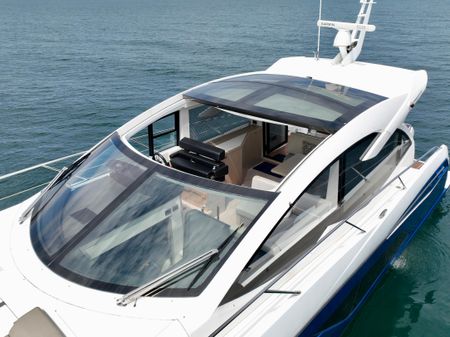 Sunseeker Predator 50 image