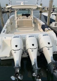 Boston-whaler 380-OUTRAGE image