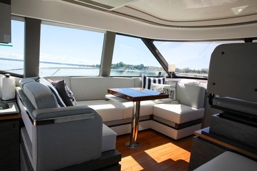 Tiara Yachts 49 COUPE image