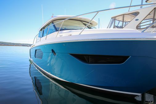 Tiara Yachts 49 COUPE image