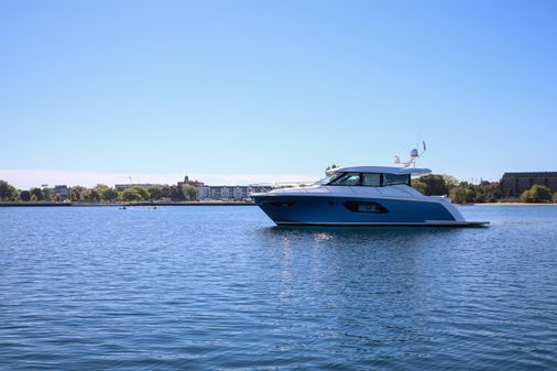 Tiara Yachts 49 COUPE image