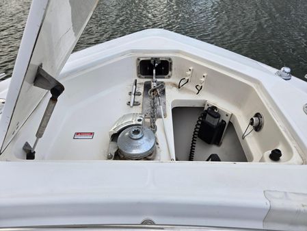 Boston-whaler 320-OUTRAGE image