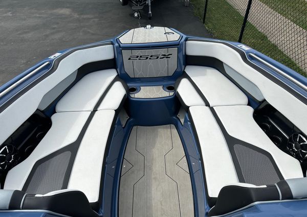 Yamaha-boats 255XD image