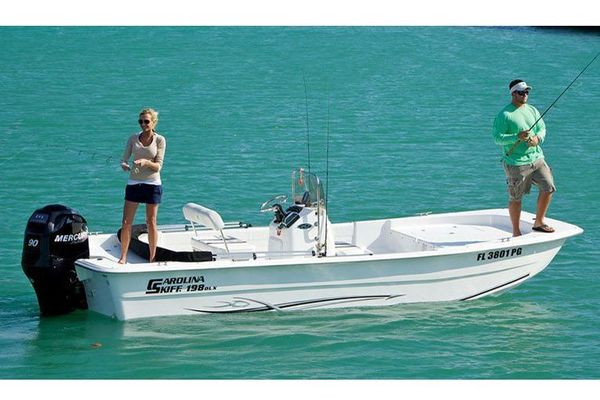 Carolina Skiff 198 DLX - main image