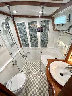 Sabre 48 Salon Express image