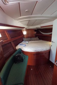 Beneteau Oceanis 461 image