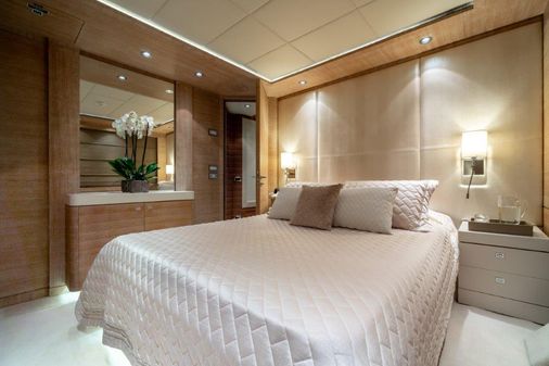Golden Yachts M/Y O'PATI image
