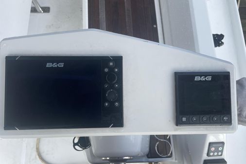 Beneteau Oceanis 30.1 image