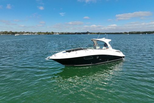 Sea Ray 370 Sundancer image