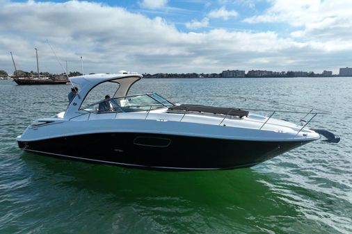 Sea Ray 370 Sundancer image