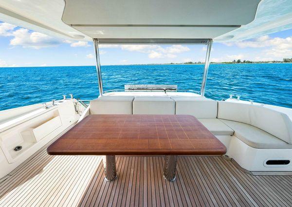 Absolute 60 FLYBRIDGE image