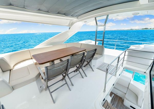 Absolute 60 FLYBRIDGE image