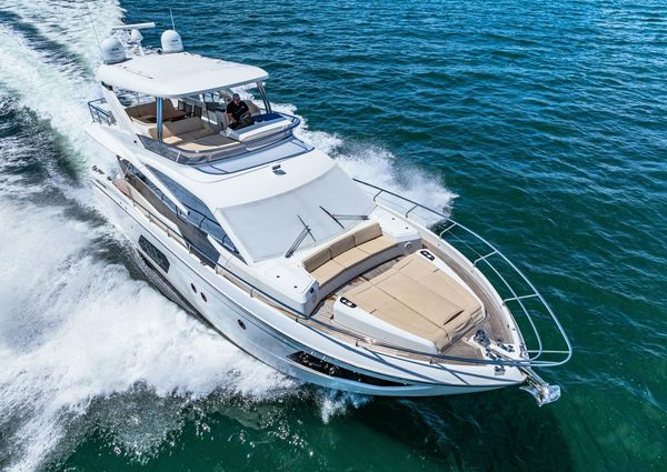 Absolute 60 FLYBRIDGE image