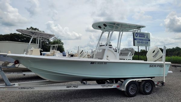 Sea Pro 228 Bay 