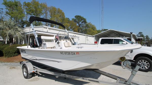 Carolina Skiff 198 DLX 