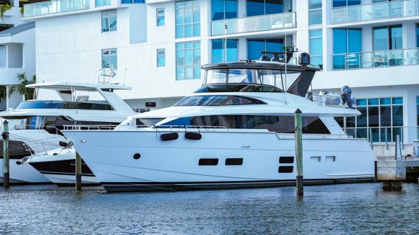 Hatteras M75 Panacera