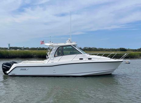 Boston Whaler 345 Conquest image