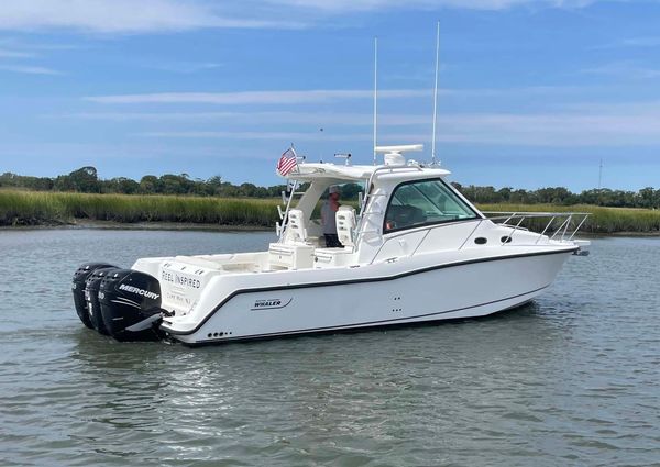 Boston Whaler 345 Conquest image