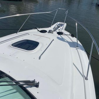 Boston Whaler 345 Conquest image