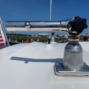 Boston Whaler 345 Conquest image