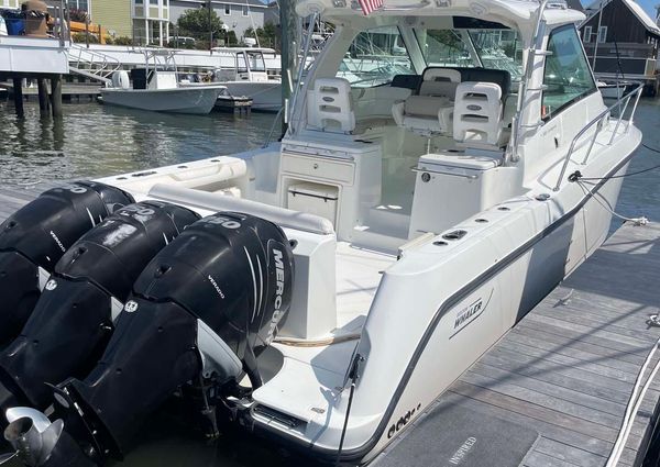 Boston Whaler 345 Conquest image