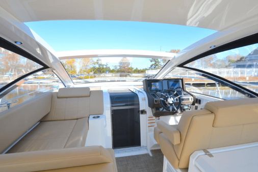 Cruisers Yachts 390EC image