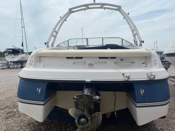 Four Winns 200 Horizon image