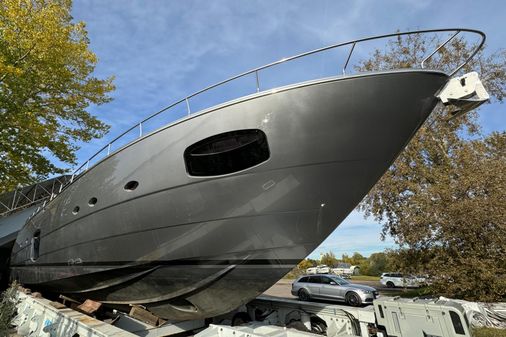 Pershing 82 image