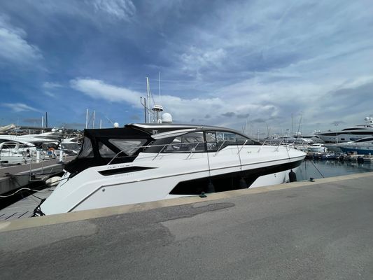 Azimut Atlantis 51 - main image