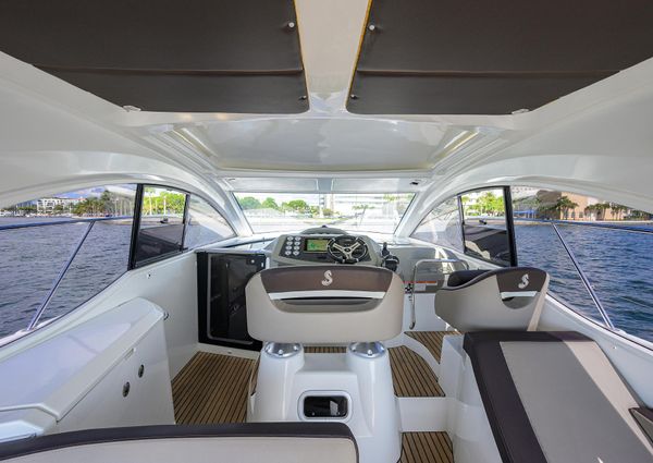 Beneteau 38 GT image