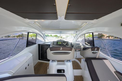 Beneteau 38 GT image