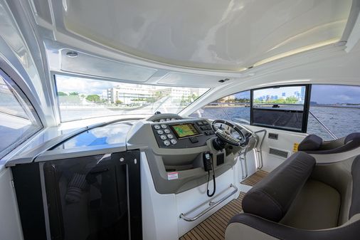 Beneteau 38 GT image