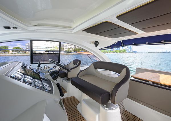 Beneteau 38 GT image