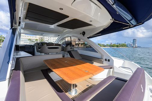 Beneteau 38 GT image