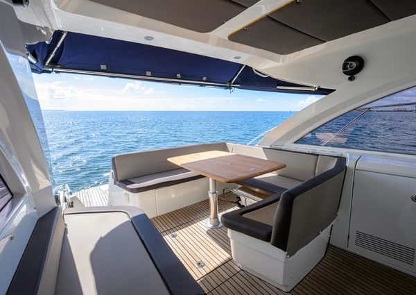 Beneteau 38 GT image