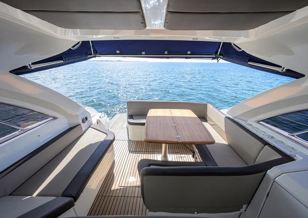 Beneteau 38 GT image