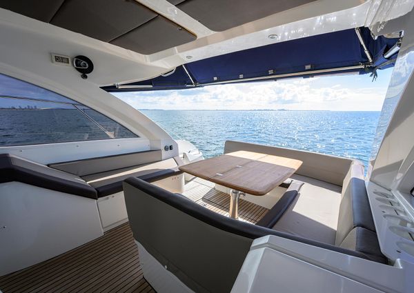 Beneteau 38 GT image