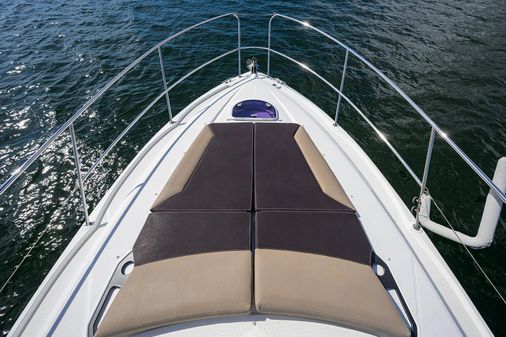 Beneteau 38 GT image