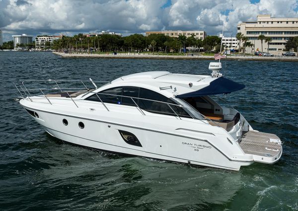 Beneteau 38 GT image