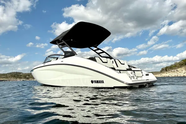 Yamaha-boats 252SE image