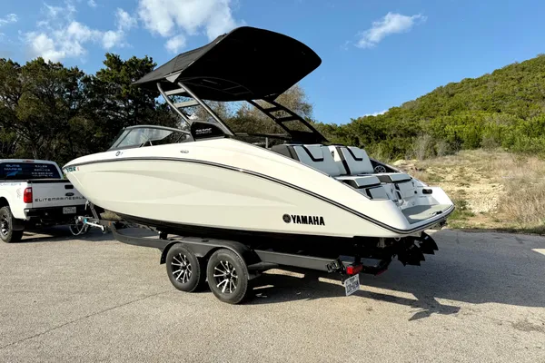 Yamaha-boats 252SE image