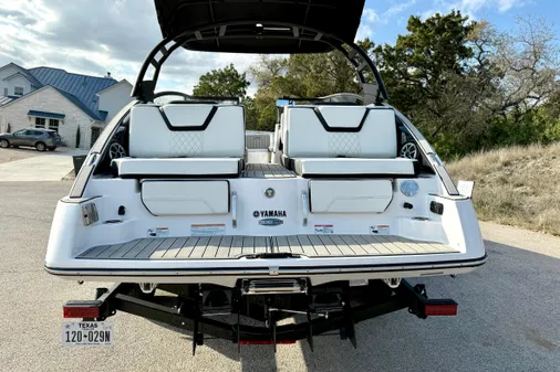 Yamaha Boats 252SE image