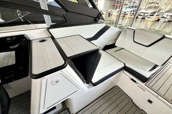 Yamaha-boats 252SE image