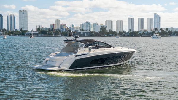 Azimut Atlantis 45 