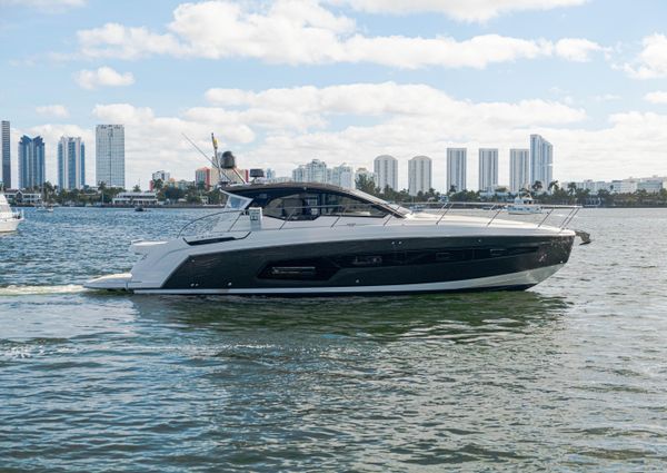 Azimut Atlantis 45 image