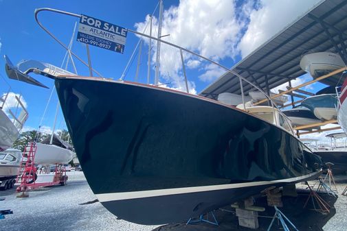 Hinckley 36 Picnic Boat image