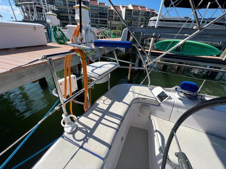 Catalina 355 image