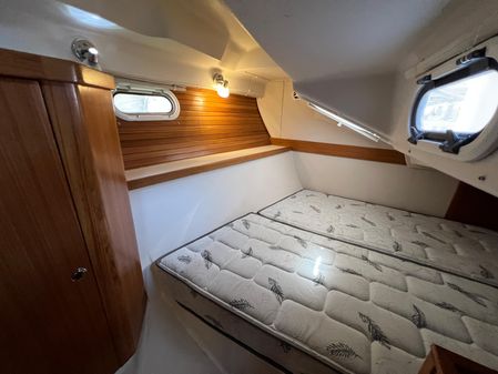 Catalina 355 image