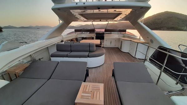 Ferretti Yachts Custom Line 97 image