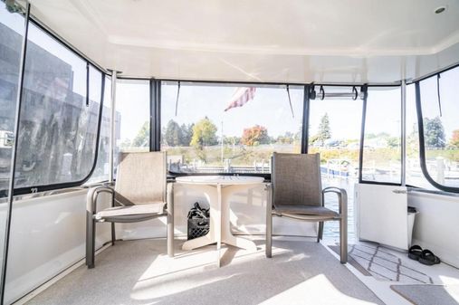 Carver 406 Aft Cabin Motor Yacht image